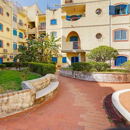 Appartamento Casa Azul Giardini Naxos Esterno foto